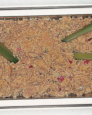 Салат с тунцом