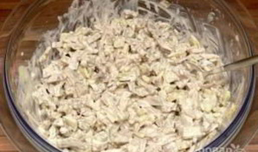 салат с языком и огурцом