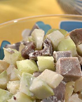 Салат со свиным языком