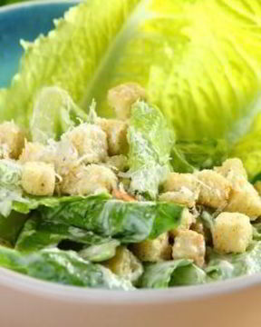 Салат Цезарь классический с курицей