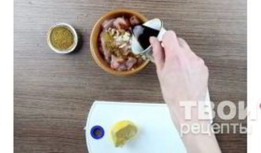 салат цезарь классический с курицей