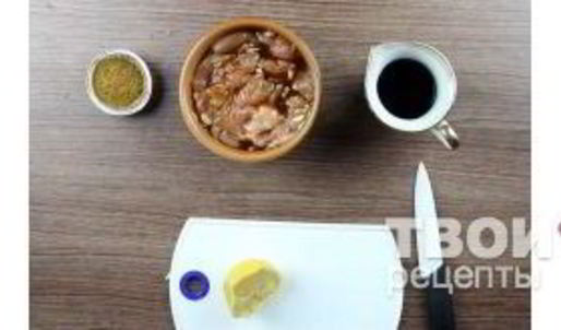 салат цезарь классический с курицей