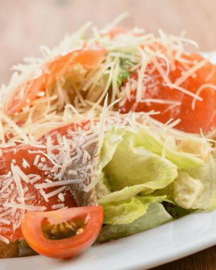 Рецепт салат цезарь с семгой