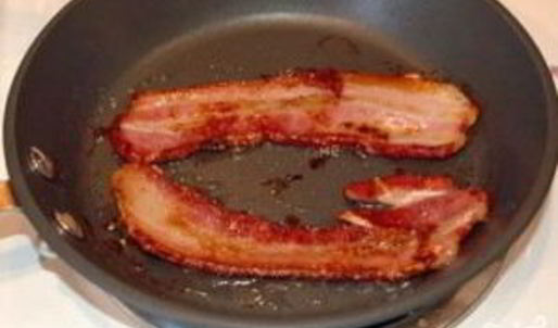 салат цезарь с ветчиной