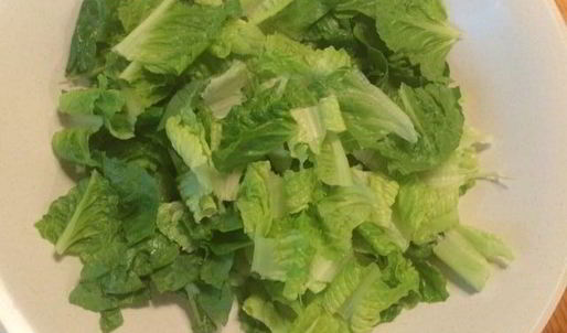 салат цезарь с заправкой из тофу