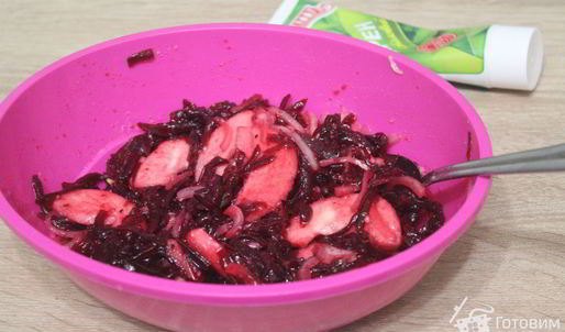 свекольный салат с яблоком и хреном