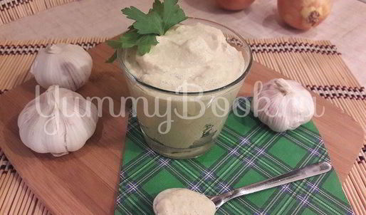 чесночный соус