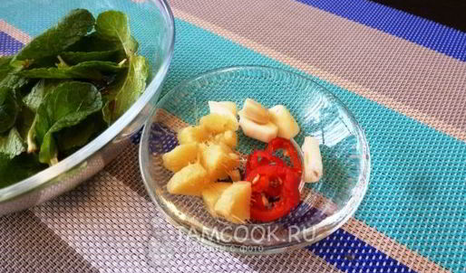 мятный соус на кефире