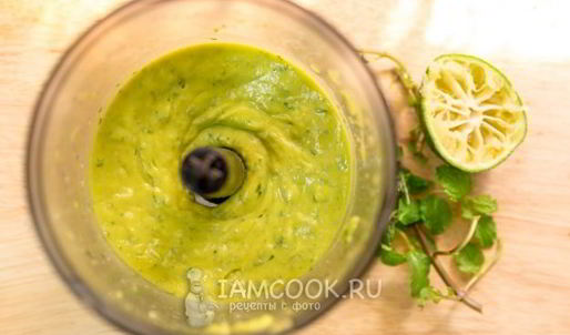 сливочный соус с авокадо и мятой