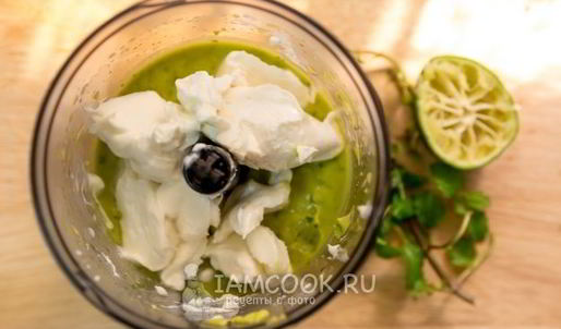 сливочный соус с авокадо и мятой