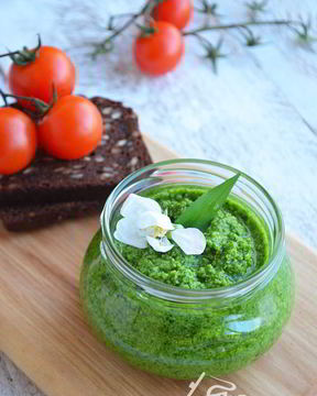 Песто из черемши