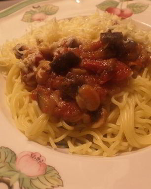 Соус с баклажанами и грибами