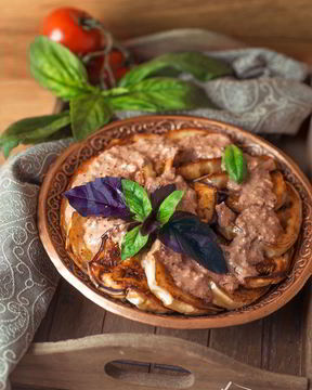 Сациви из баклажанов