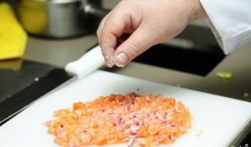 тартар из лосося