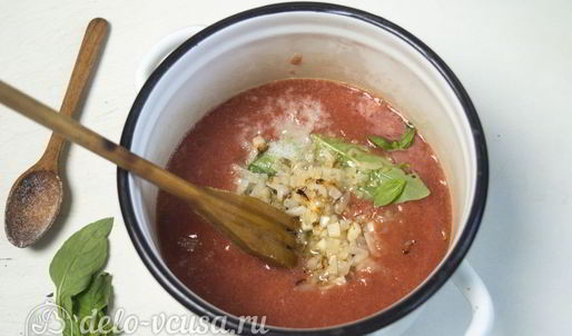 томатный соус с базиликом