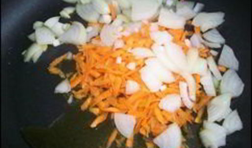 томатный соус с белым вином