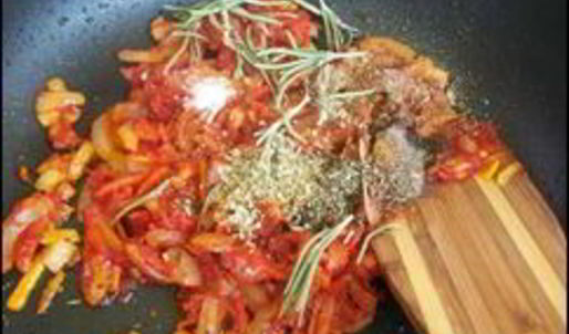 томатный соус с белым вином