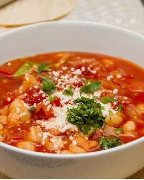 Ароматный куриный суп с томатами