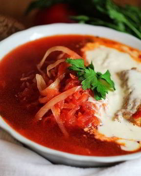 Борщ на свиных ребрышках