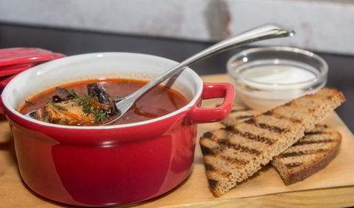 борщ с черносливом