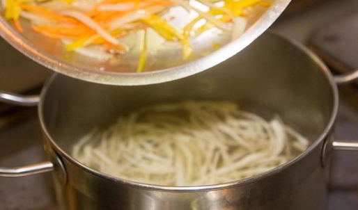 борщ с черносливом