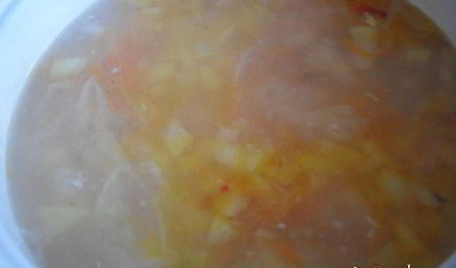 борщ с фасолью и яблоками