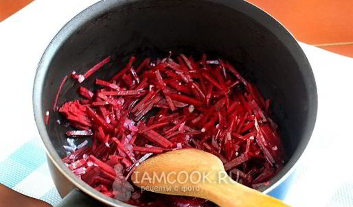 борщ с говядиной