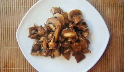 борщ с грибами и квашеной капустой