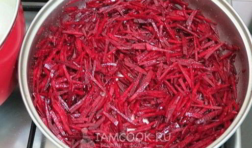 борщ с карамелизированной свеклой