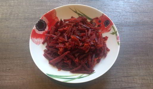 борщ с маринованной свеклой