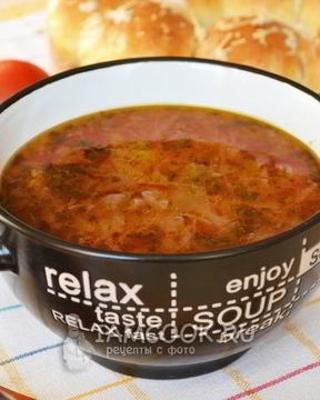 Борщ с пампушками