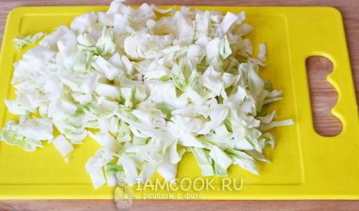 борщ с пампушками