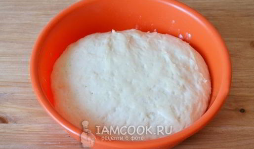 борщ с пампушками