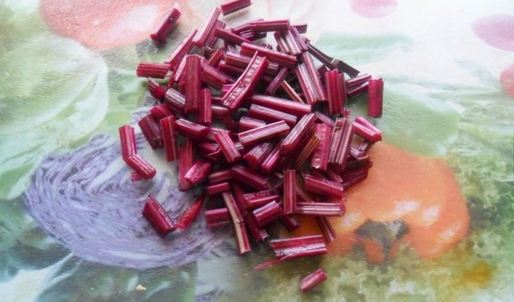 борщ со свекольной ботвой