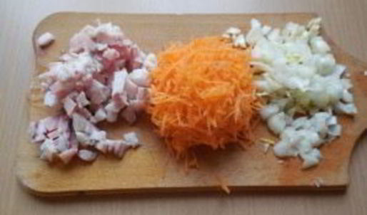 борщ в мультиварке со щавелем