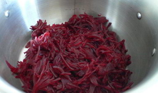 холодный литовский борщ