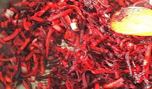 постный борщ с черносливом