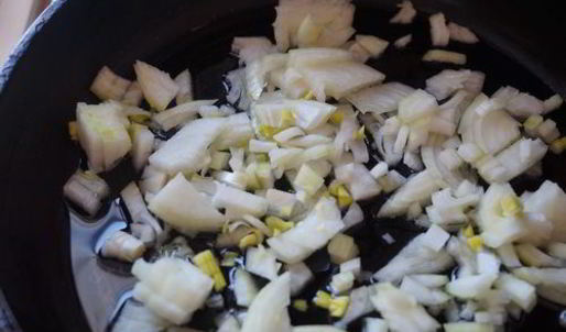 зеленый борщ с крапивой