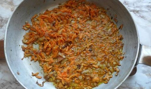 зеленый борщ с щавелем в мультиварке