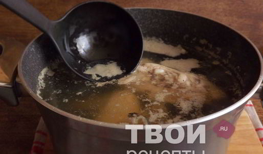 бульон с яйцом