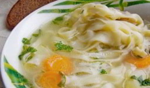 лапша на курином бульоне