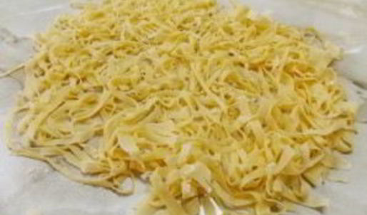 лапша на курином бульоне