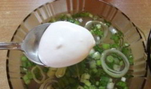 пельмени с бульоном