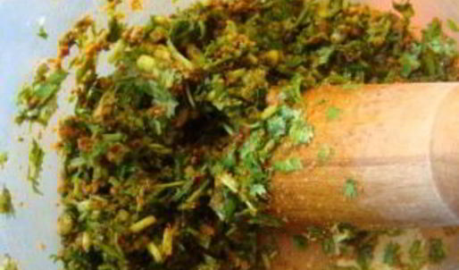 сацебели на курином бульоне