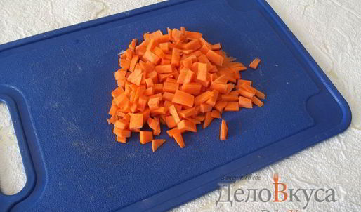 суп с фрикадельками и яйцом на мясном бульоне