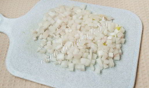 зеленый борщ со щавелем на мясном бульоне