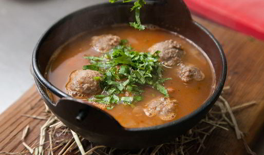 фасолевый суп с фрикадельками