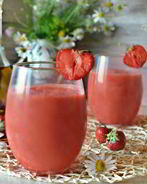 Гаспачо с клубникой