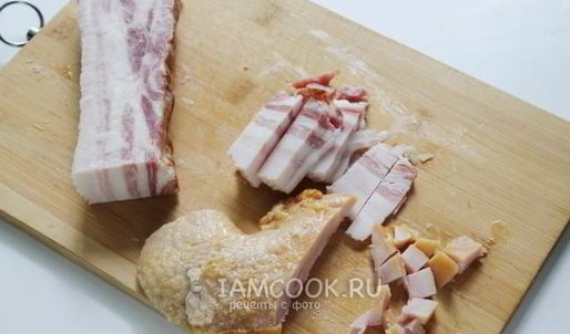 гороховый суп с копченым салом