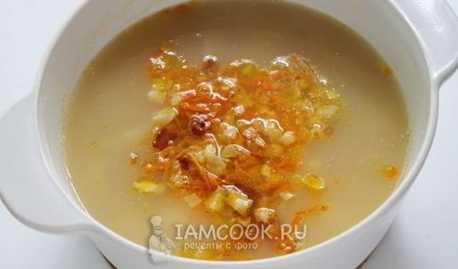 гороховый суп с копченым салом